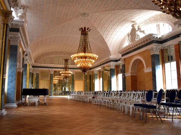 Spiegelsaal im Obergeschoss des Südflügels